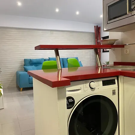 Enmitatiko Alcazar Viejo Apartment *