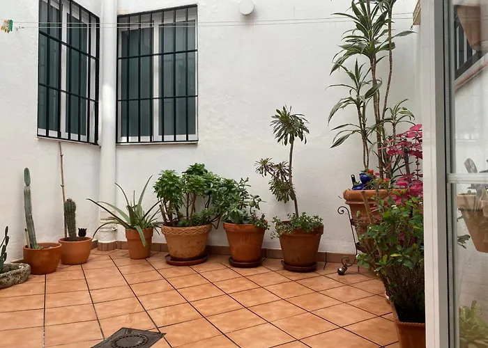 Enmitatiko Alcázar Viejo Apartamento *